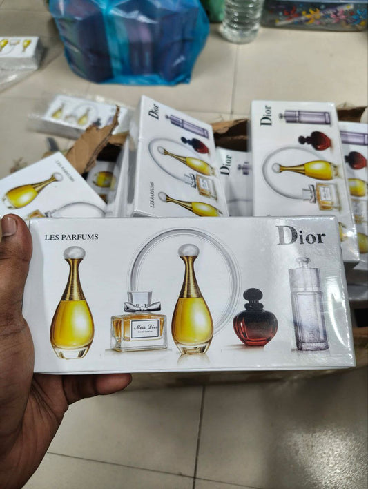 Most demanding Dior perfume set