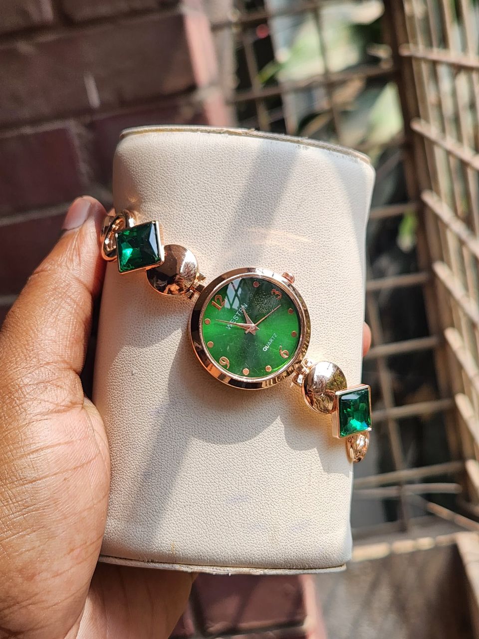 Gorgeous-stone work-ladies watch