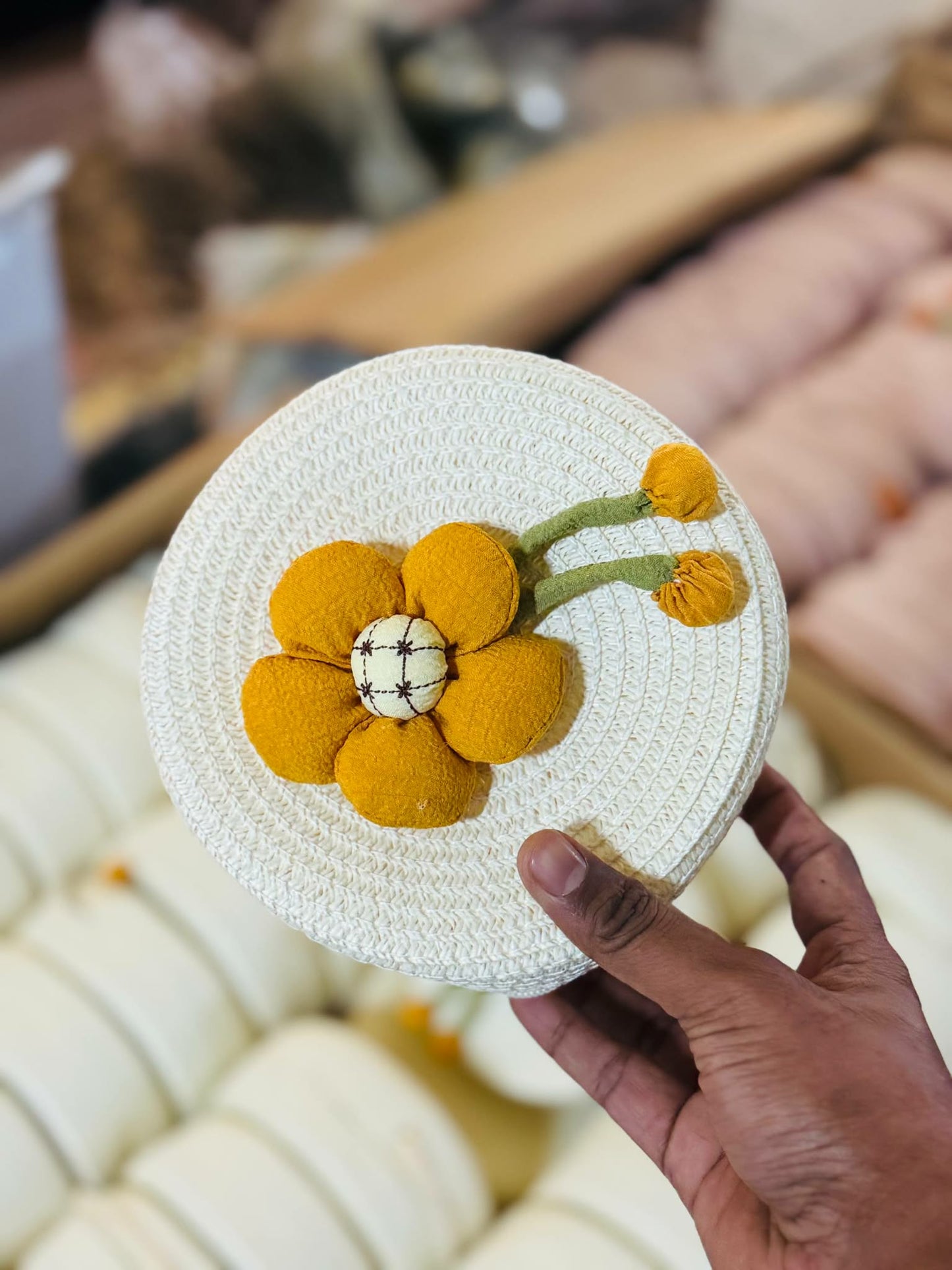 Flower Graphic Circle Straw Bag